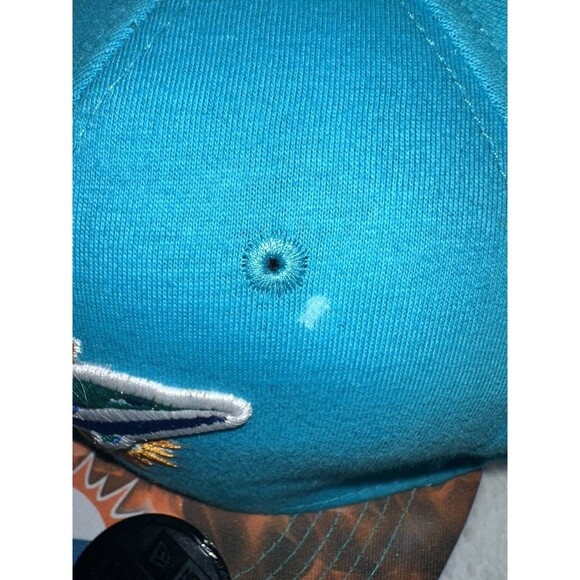 Miami Dolphins New Era SnapBack 9Fifty Hat Dolphin Design On Rim NFL Phins Fins - Picture 7 of 7